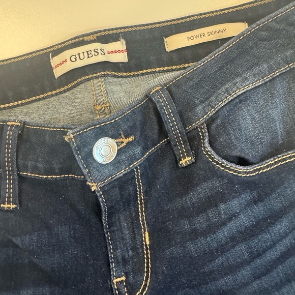 2/$20 Women's Guess Power Skinny Dark Blue Jeans - Picture 5 of 8